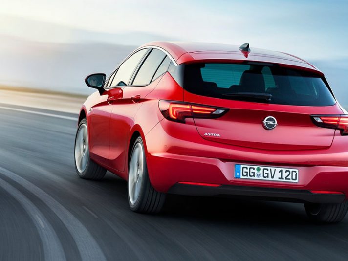 Opel Astra 2015        