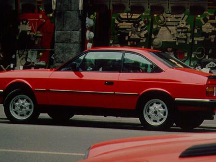 Lancia Beta Coupé tre quarti posteriore