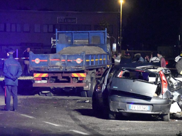 Incidenti stradali: tre giovani morti a Saronno