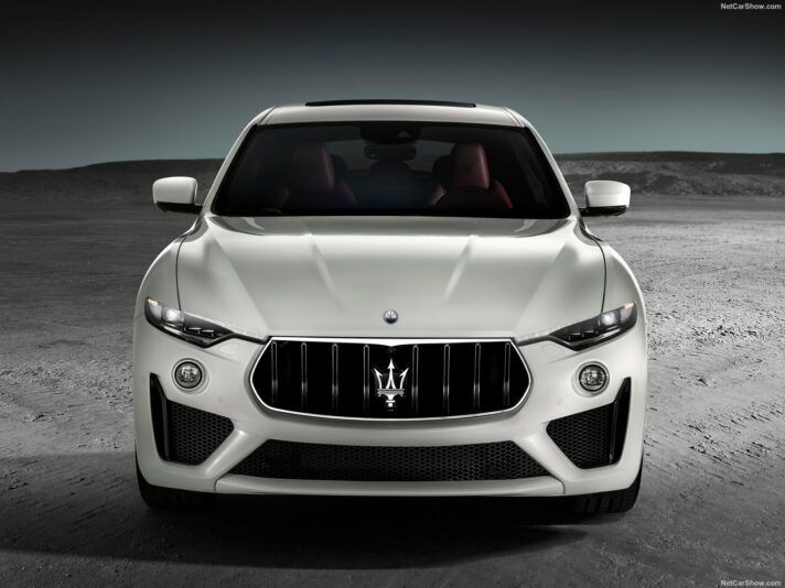 Maserati Levante frontale