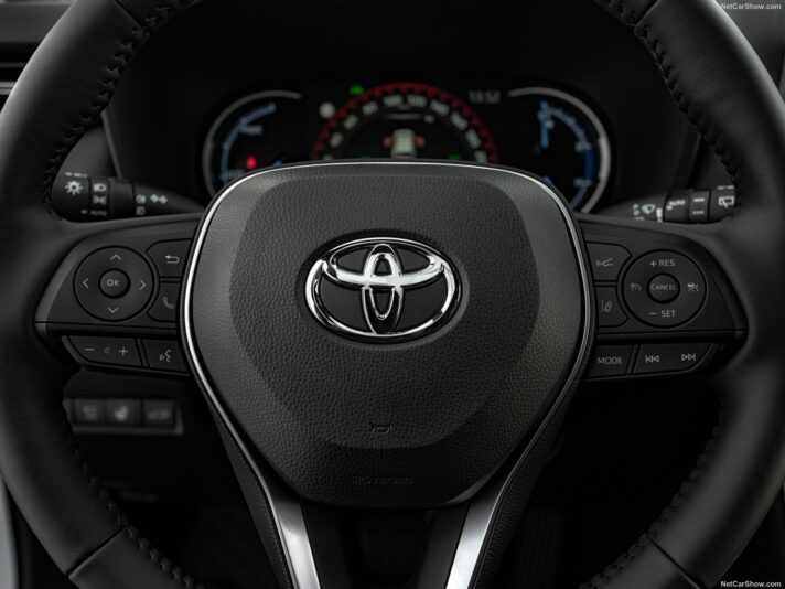 Toyota RAV4 volante